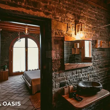 Kshira Oasis - Luxury 7-bedroom Apartman Qeparo
