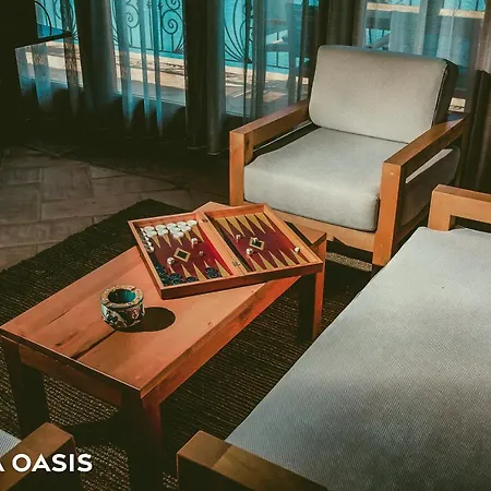 Kshira Oasis - Luxury 7-bedroom Apartman Qeparo
