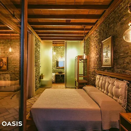 Kshira Oasis - Luxury 7-bedroom Apartman Qeparo