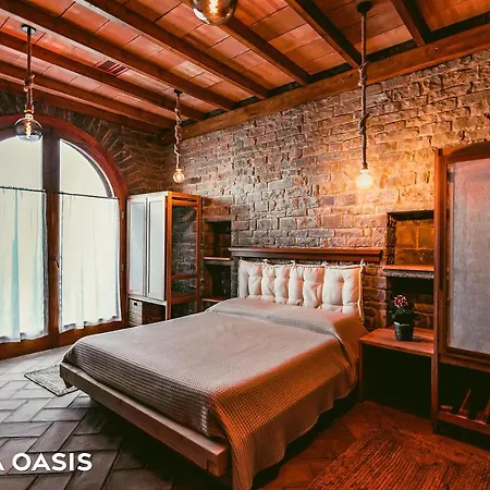 Kshira Oasis - Luxury 7-bedroom Apartman Qeparo