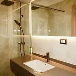 Kshira Oasis - Boutique With Private Beachfront With & Restaurant شقة كيبارو