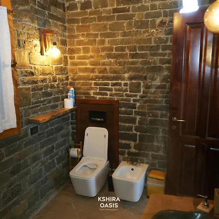 Kshira Oasis - Boutique With Private Beachfront With & Restaurant Daire Qeparo