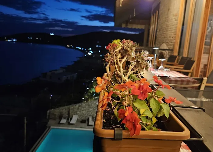 Kshira Oasis - Boutique With Private Beachfront With & Restaurant * Qeparo