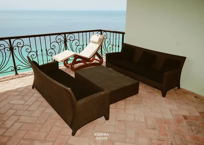 Appartement Kshira Oasis - Boutique With Private Beachfront With & Restaurant